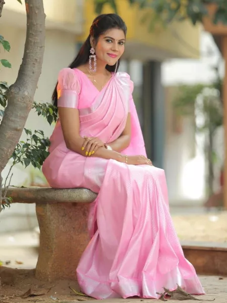 Pink Color Lichi Silk Saree With Jacquard Rich Pallu and Beautiful Jahlar 