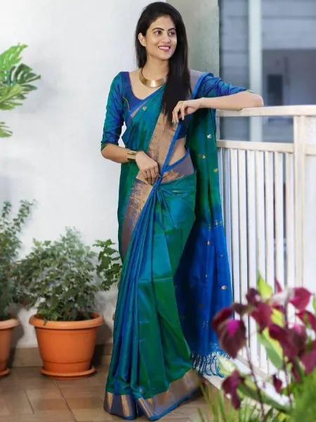 Soft Silk Saree With Weaving Pure Gold Zari Jacquard Rich Pallu and Border
