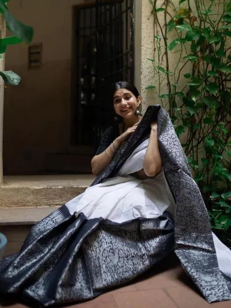 Black and White Saree in Soft Lichi Silk Saree with Blouse