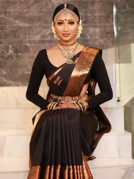 Black Color Saree in Banarasi Fabric With Weaving Work and Blouse