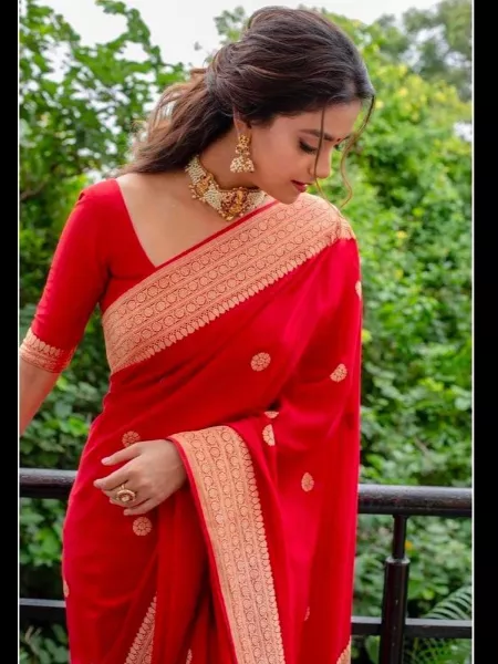 Keerthy Suresh South Indian Actress Saree in Red Color Lichi Silk With Jacquard Weaving Work