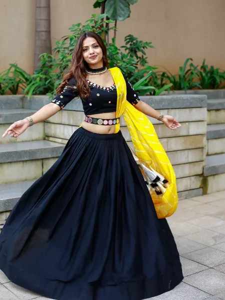 Amazing Navratri Chaniya Choli in Black Color Cotton Fabric With Real Mirror Belt Garba Chaniya Choli