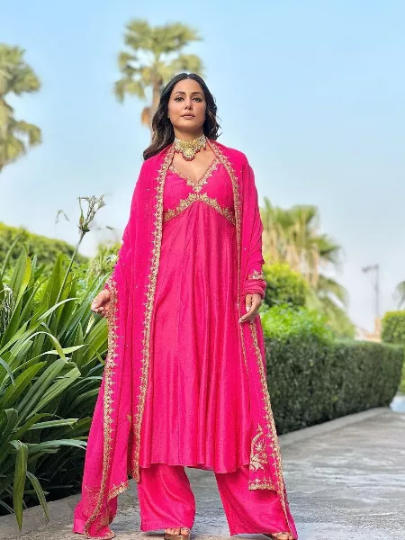 Heena Khan Salwar Kameez in Pink Soft Taffeta Silk With Embroidery and Dupatta