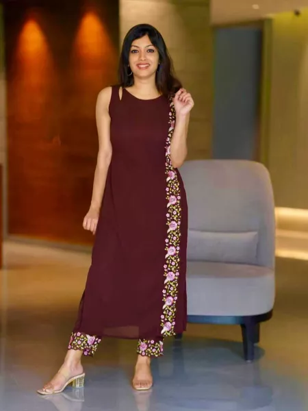 Maroon Color Designer Kurti Pent Set in Georgette With Beautiful Embroidery
