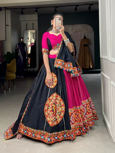 Navaratri Chaniya Choli With Gamthi and Mirror Work in Pink with 6 Meter Flair in Ready to Wear