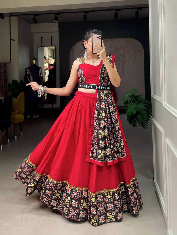 Buy Multi Coloured Bandhani Print Lehenga Choli In Silk Inspired From  Mughal Architecture And Hand Embroidery Detailing