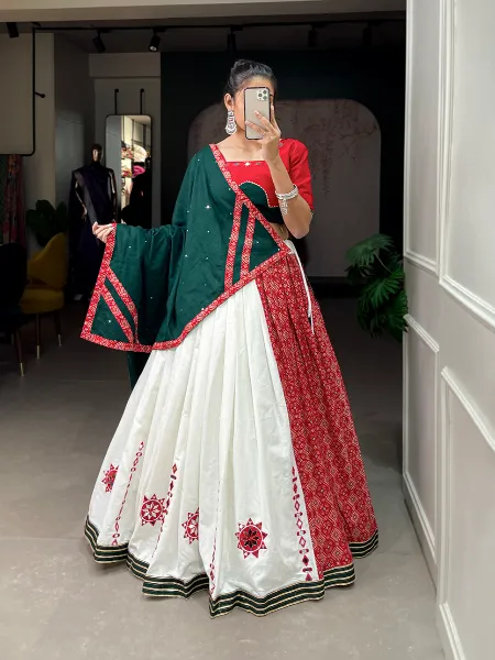 Wihte Navaratri Chaniya Choli With Real Mirror and Bandhani Print Readymade Lehenga Choli 6 Meter Flair